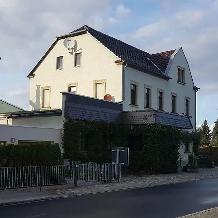 게스트하우스 Pension Ottendorf-Okrilla 3*